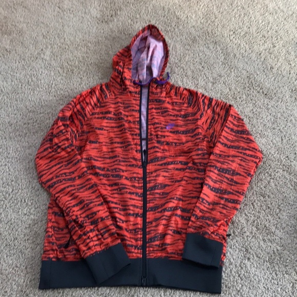 Nike large aqua print men’s wind runner jacket